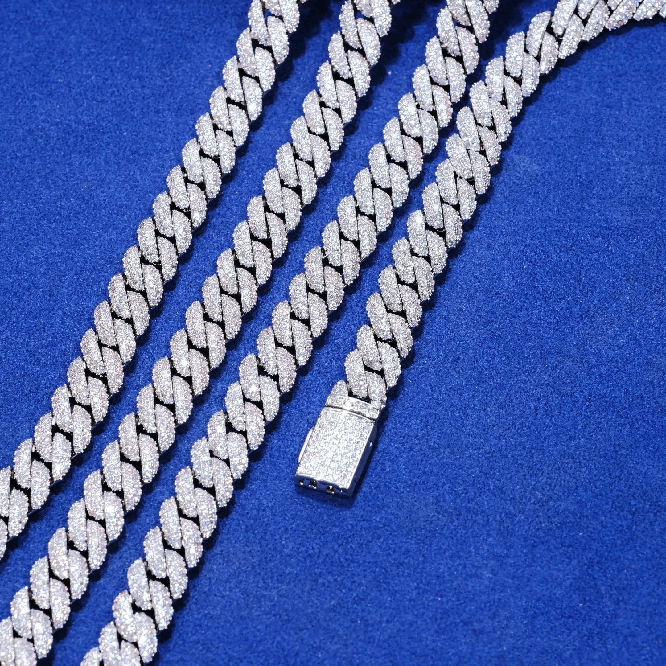 10mm Cuban Link Chain in White Gold