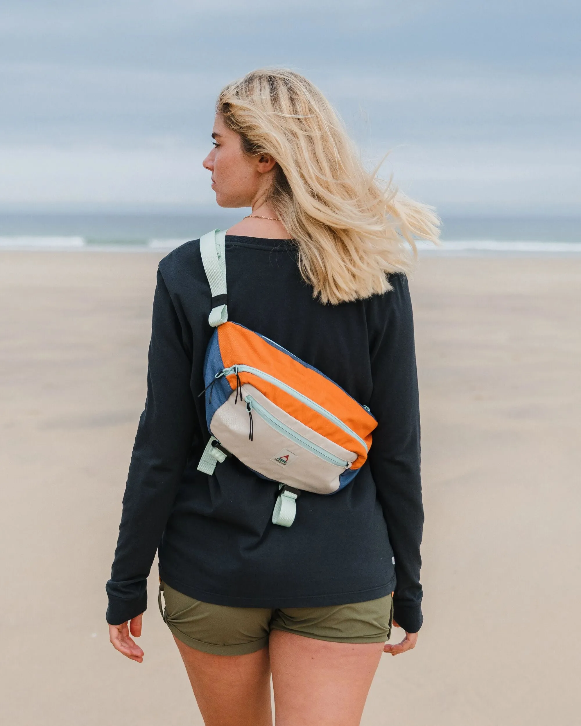 Boondocker Recycled Hip Pack - Apricot Multi