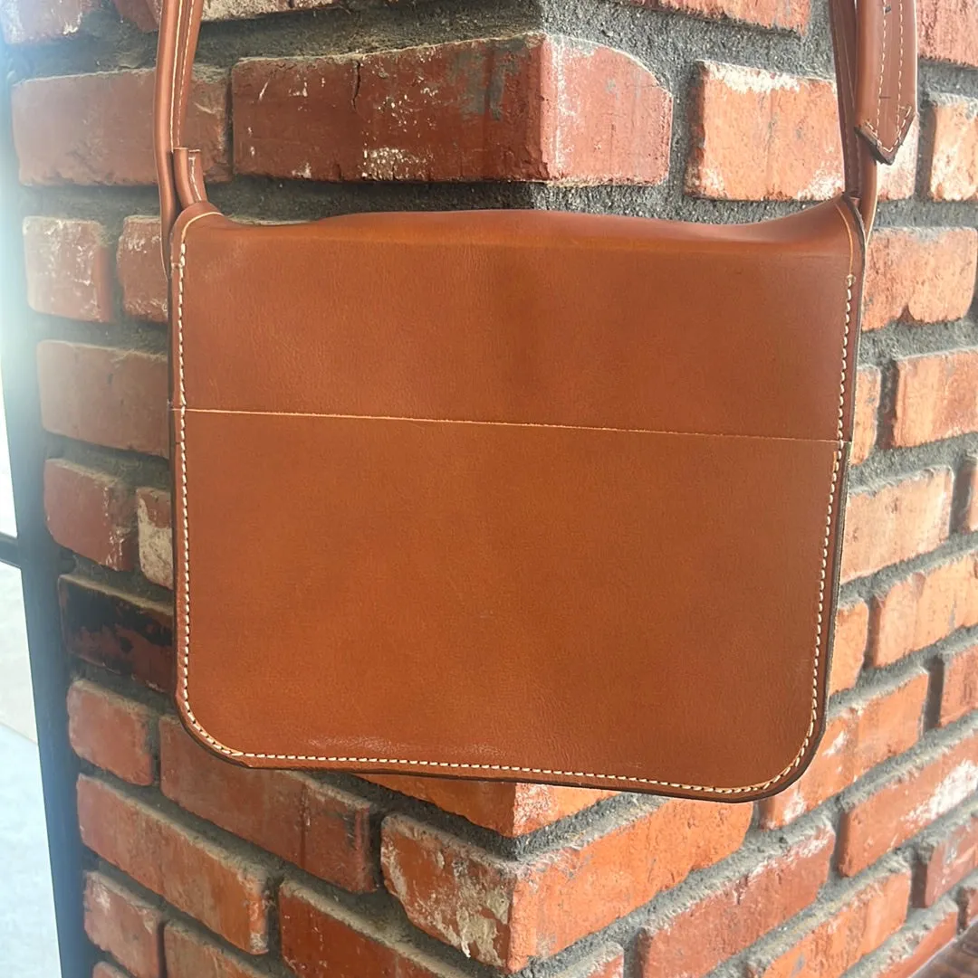 Handmade Leather Squared Off Purse