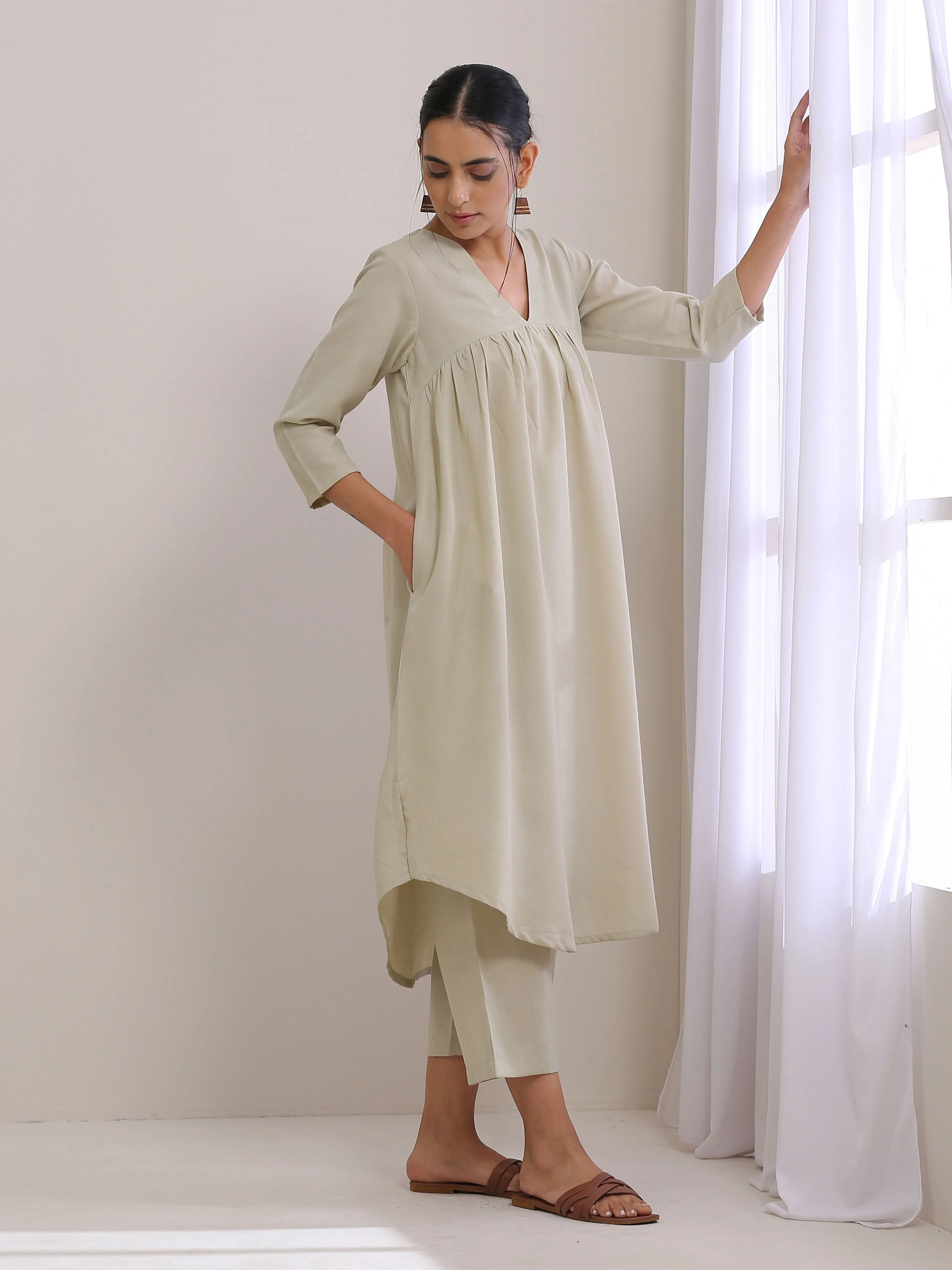 Light Grey Slub Gathered Kurta Pant Set