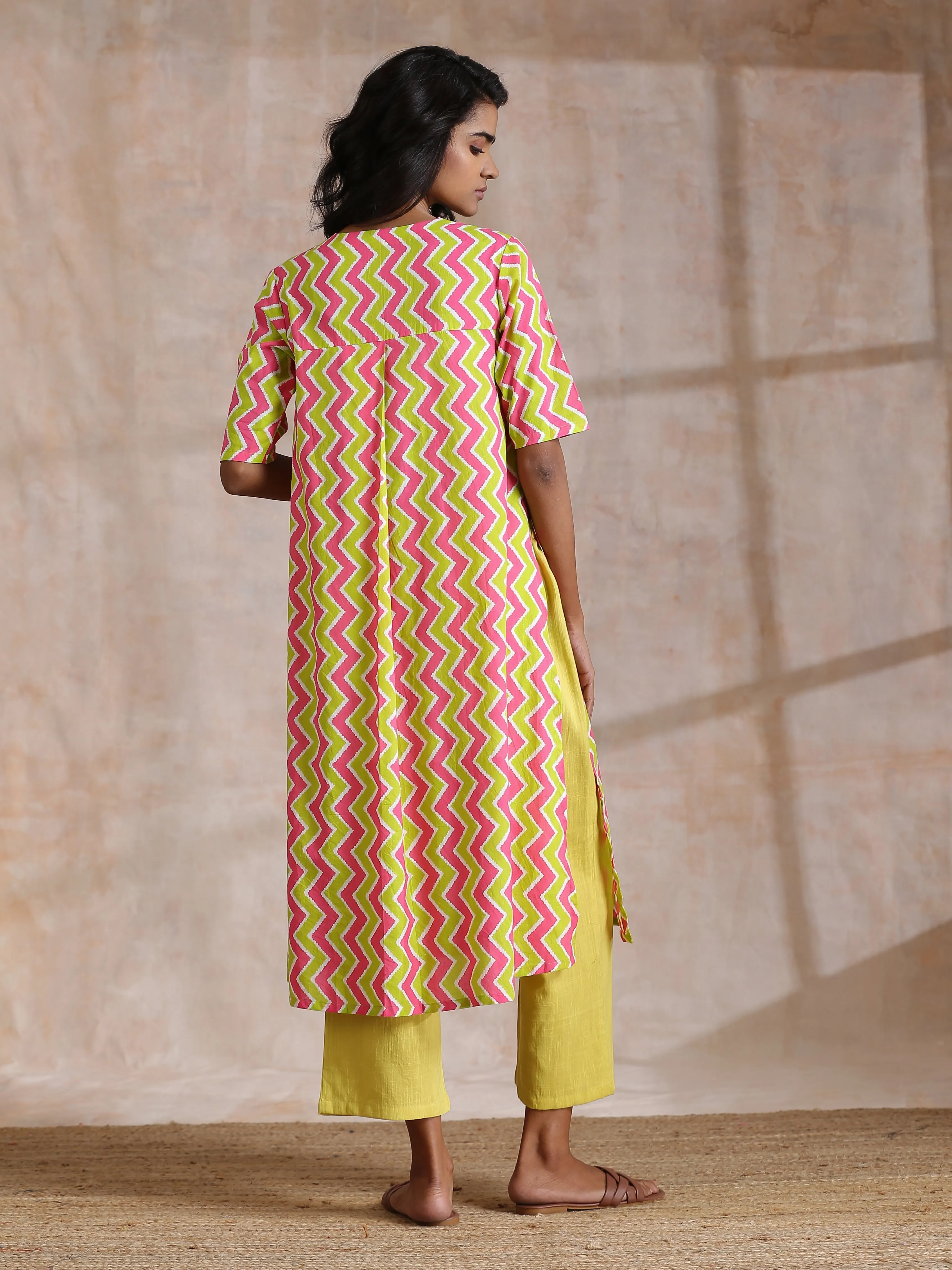 Lime Pink Zig-Zag Lines Print Cotton Kurta Pant Set | Relove