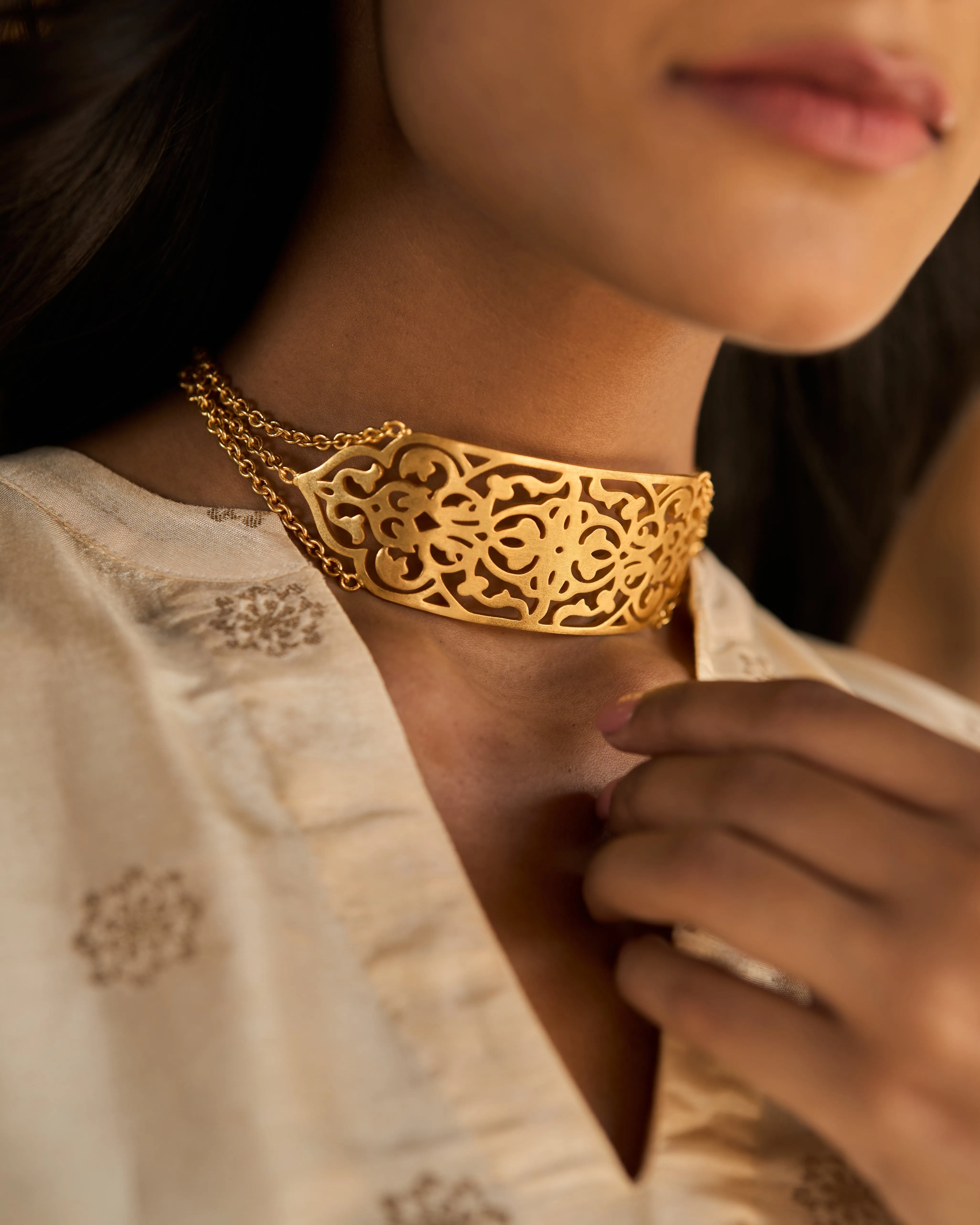 trueBrowns 22K Gold-Plated Choker